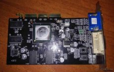 retro Radeon 9000 64MB DDR AGP - 1