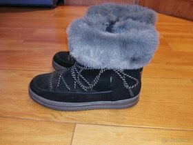 Zimní nízké boty zn. Geox vel. 38 - 1