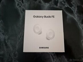 Bezdrátová sluchátka Galaxy Buds FE