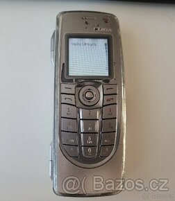 Mobilní telefon Nokia 9300