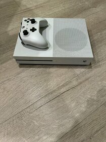 Xbox One S - 500 GB