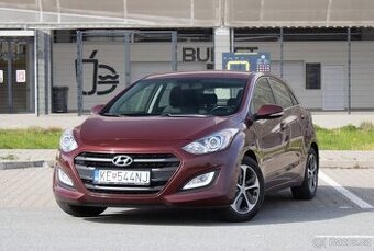 Hyundai i30 1.4i MPI DOHC CVVT YES