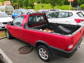 Fiat Strada 1.2i LPG na nahradní díly
