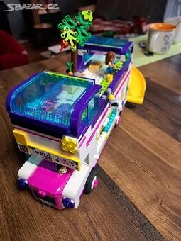 LEGO Friends 41395 Autobus přátelství