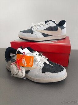 Jordan 1 low travis modrý