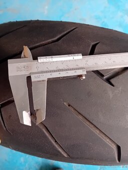 Pneu Pirelli Diablo rosso 190/55-17 - 1