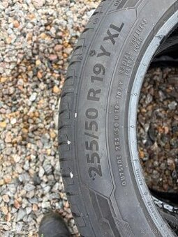 Letní 255/50 R19 107Y