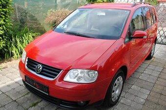 VW Touran 1.9TDi 74kW - klimatizace - výhřev sedadel - ESP