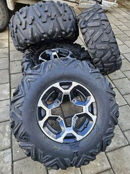 Kola na can-am komplet disky s pneu - 1