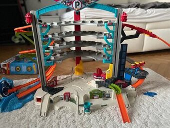 Hotwheels mega garáž