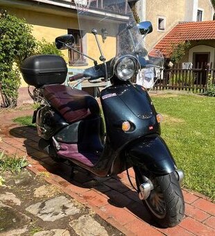 Retro skutr 125ccm Aprilia Habana