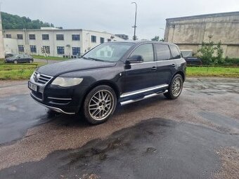 VW Touareg 3,0 TDi 165kW 24v V6 Individuál max možná výbava