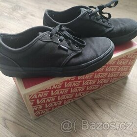 Vans pláťáky