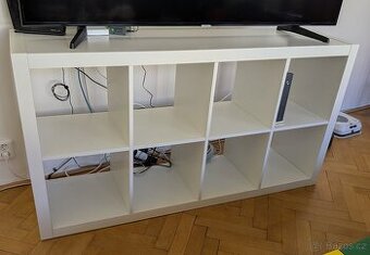 Knihovna/Komoda Ikea Kallax 2x4 bílá
