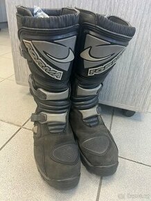 118. Moto boty FORMA ADVENTURE DRY černé 46