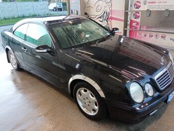 Mercedes clk208