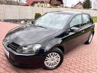 Volkswagen Golf 1.4 59KWMPI,NAVI,DVD,TZ,2xKOLA