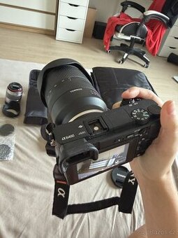 Sony A6400 + Tamron 17–70 mm + Sony 50 mm -komplet set - 1