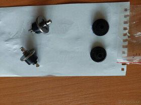 RC auto XLF X-03A - Diferencialy