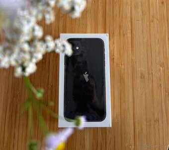 iPhone 11 64GB - nerozbalený