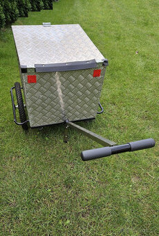 Vozík Al uzamykatelný