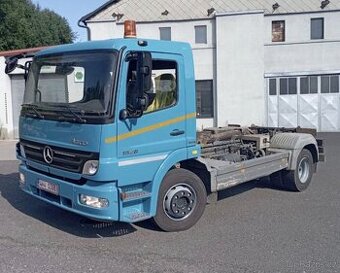 Mercedes Benz Atego 1526