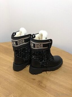 Zimní boty Dior