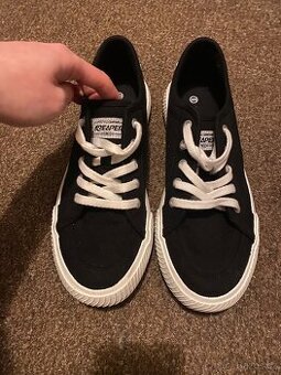 Dámské tenisky Reaper velikost 40