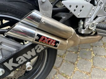 Laděný výfuk ixil