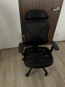 Prodám pracovní židli