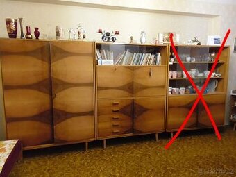 Stará obývací stěna