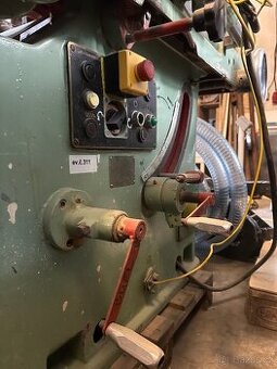 Spodní Freza s podavačem