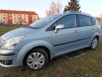 Toyota Corolla verso 1.8 Benzín + Lpg