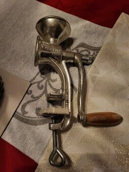 Mlýnek na mák Porkert