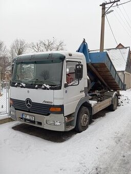 Hákový nosič kontejnerů - 1