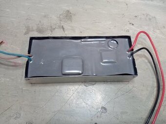 Zdroj proudový pro led