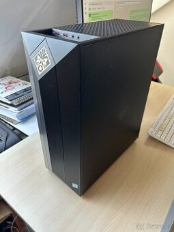 Herní PC OMEN by HP Obelisk 875-1017nc Liquid Cooling