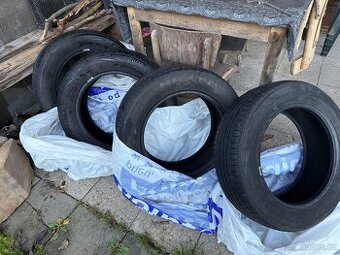 Letní gumy Nexen 195/60 R15