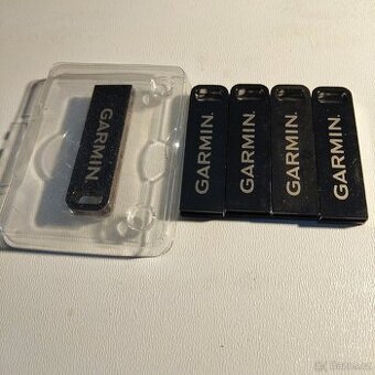 USB FLASH DRIVE 8 GB