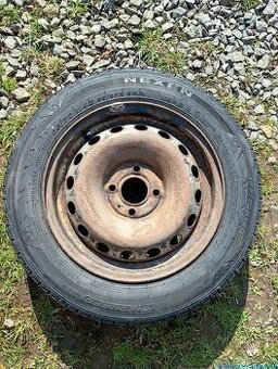Prodám 165/70R14C Nexen zimní