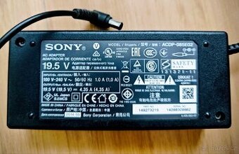 napájecí adaptér SONY 19.5V / 4.35A – pro TV a notebooky