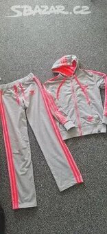 Dámská dívčí tepláková souprava Adidas vel S