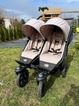 Kočár pro dvojčata TFK DUO 2, nafukovací kola, barva sand