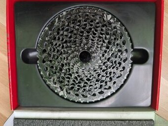 SRAM GX Eagle (XG-1275) 10-50t pro XD + řetez(ojetá)