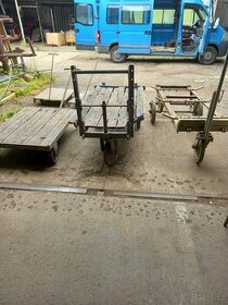 Staré vozíky - 1