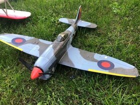 RC model Spitfire EPP, rozpětí 700mm