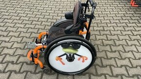 Dětský invalidní vozík Quickie Helium
