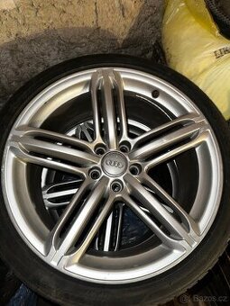 alu kola r19 Audi Pompei