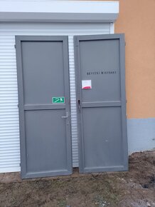 Ocelové dvoukřídlé vrata