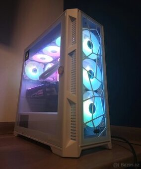 AKCE ++ VÝKONNÝ PC - RX 6800, I5 12600KF, 32GB RAM, 1TB DISK